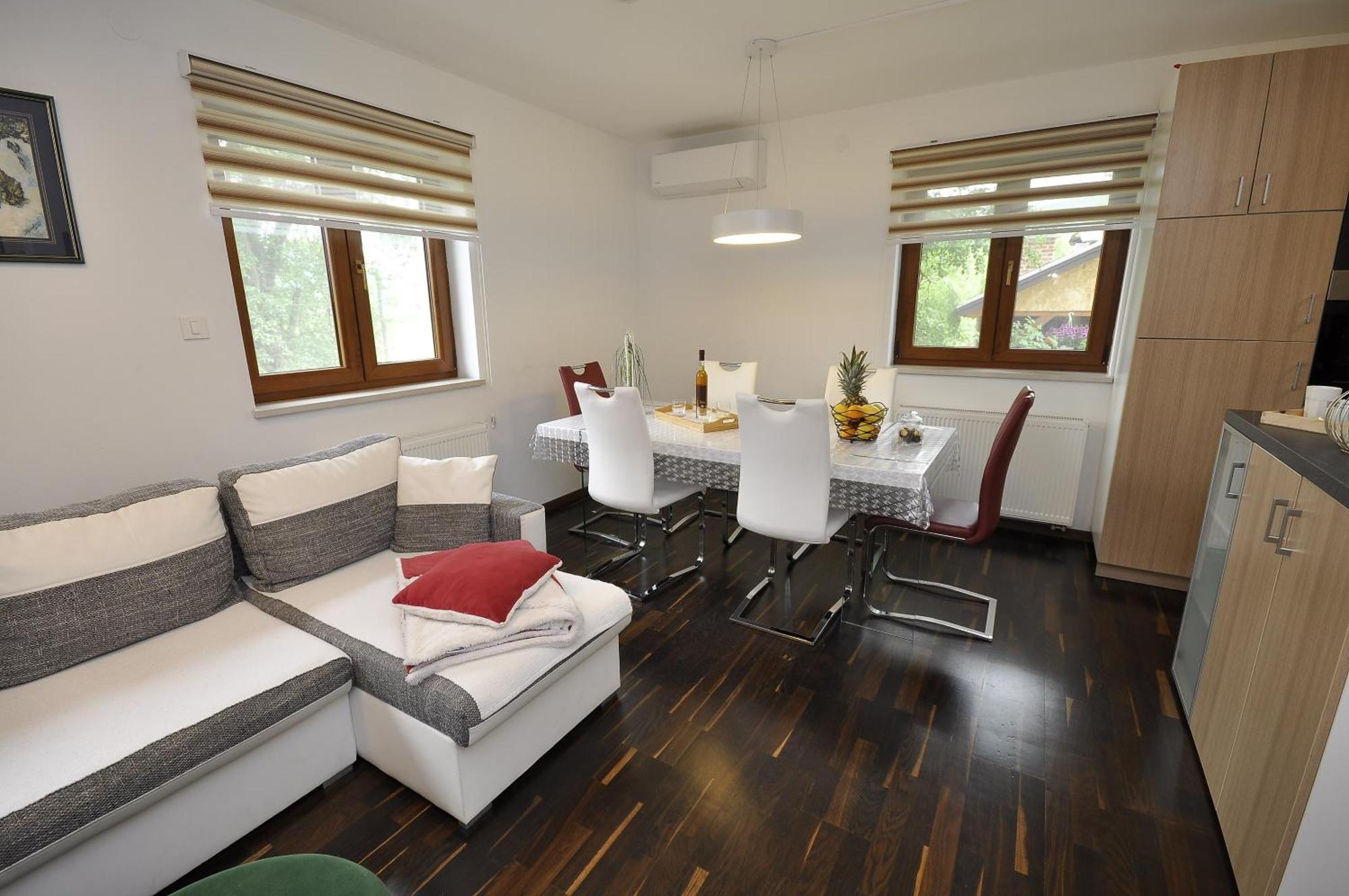 Holiday House Marija Villa Otočac Екстериор снимка